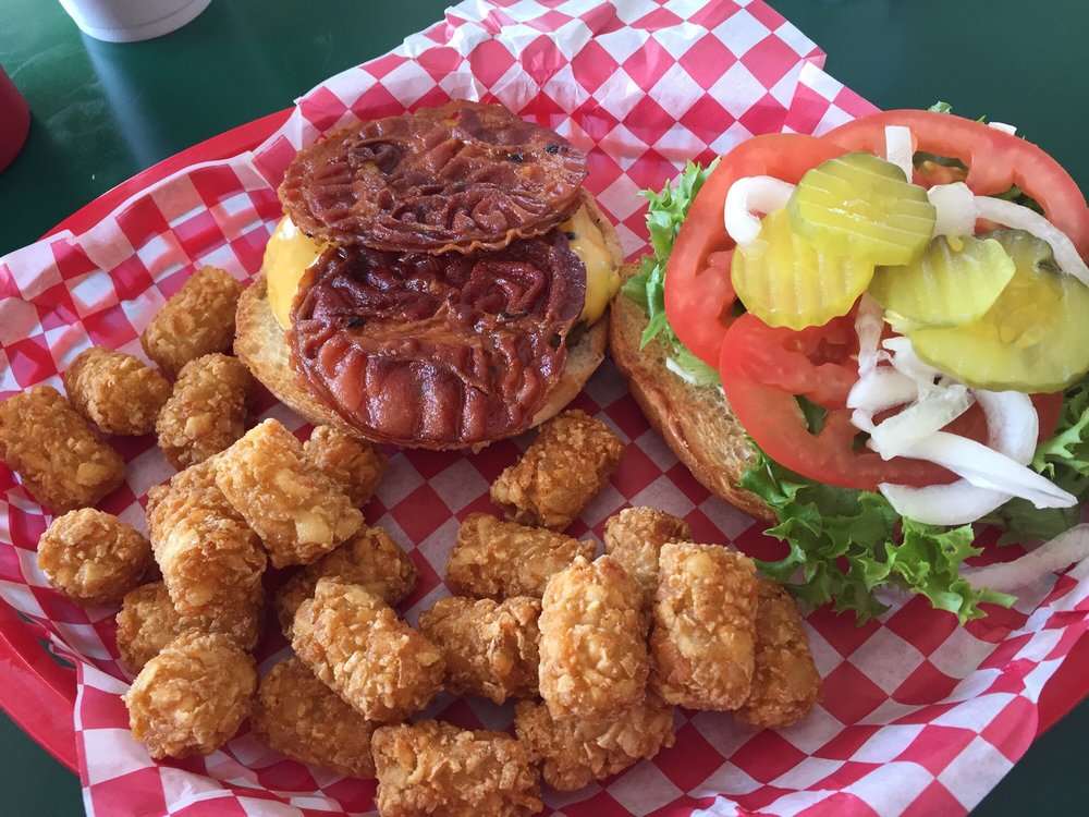 Hardy's Hotwings, Hamburgers & Ice Cream