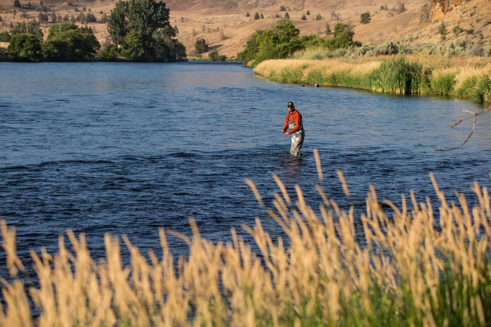 Fall is Prime Time for Central Oregon Fly Fishing for Steelhead on the Deschutes